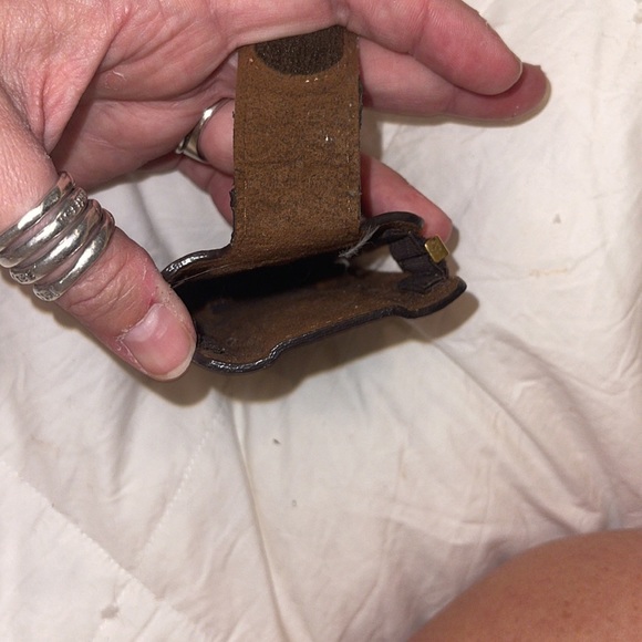 Louis Vuitton phone case/key holder - Picture 4 of 6